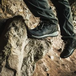 Columbia Women's Newton Ridge Plus Waterproof Hiking Boots Pink/black -Columbia Sales Store unnamed file 1816