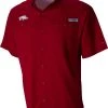 Columbia Men's Arkansas Razorbacks Cardinal Tamiami Performance Shirt -Columbia Sales Store unnamed file 2747