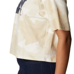 Columbia Women's Michigan Wolverines White Park Box Shirt -Columbia Sales Store unnamed file 2817