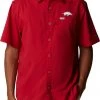 Columbia Men's Arkansas Razorbacks Cardinal Slack Tide Button-Down Shirt