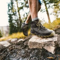 Columbia Men's Newton Ridge Plus II Waterproof Hiking Boots Dark Grey/green -Columbia Sales Store unnamed file 398