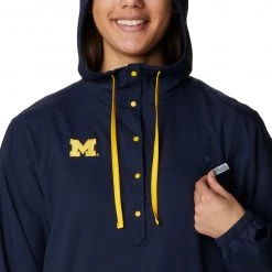 Columbia Women's Michigan Wolverines Blue PFG Tamiami Quarter-Snap Long Sleeve Hooded Shirt -Columbia Sales Store unnamed file 4229