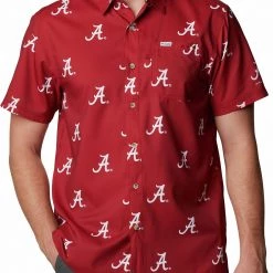 Columbia Men's Alabama Crimson Tide Crimson CLG Super Slack Tide™ Short Sleeve Shirt