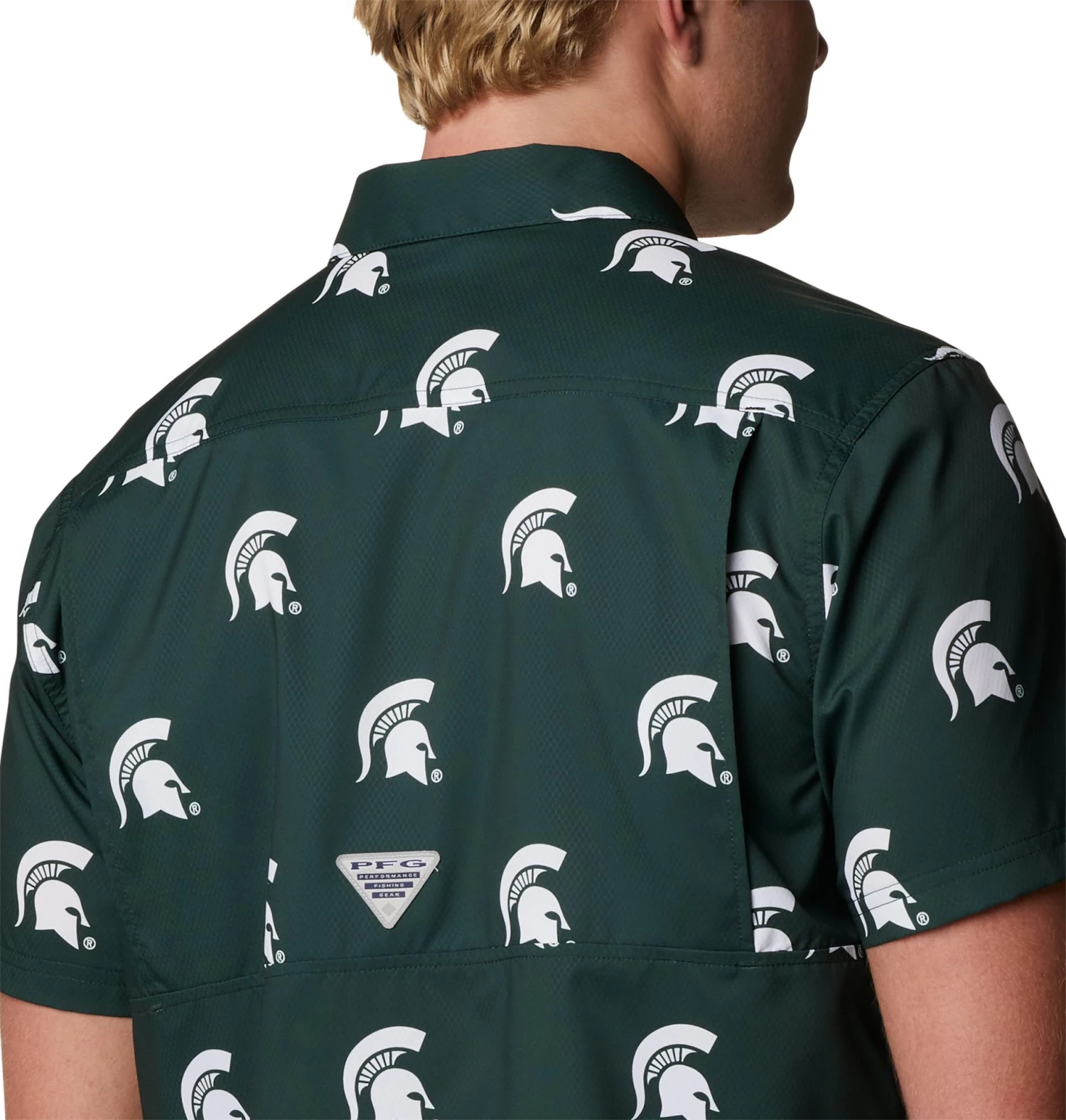 Columbia Men's Michigan State Spartans Green Super Slack Tide Button Down Shirt 6 Columbia Men's Michigan State Spartans Green Super Slack Tide Button Down Shirt - Image 4